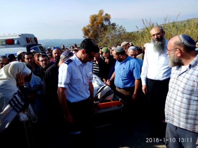 מאות ליוו למנוחות את הרב רזיאל שבח הי"ד