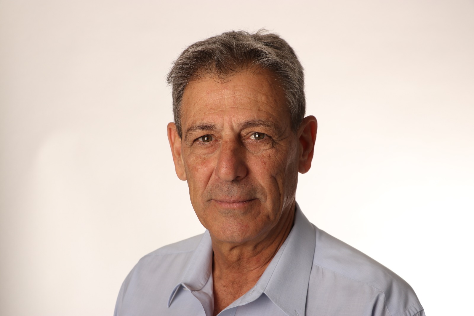המחליף של פרי? תכירו את שחקן הרכש החדש של לפיד