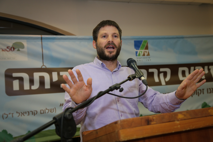 "נתניהו מתפקד נהדר; אני משוכנע שהוא לא מושחת"
