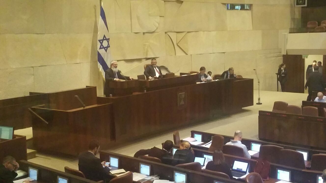 הח"כיות דרשו גינוי: "אתה לא מתנער מדברי הרב"?