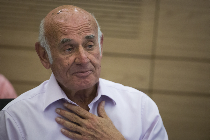 מביך: למה יעקב פרי באמת התפטר מהכנסת?