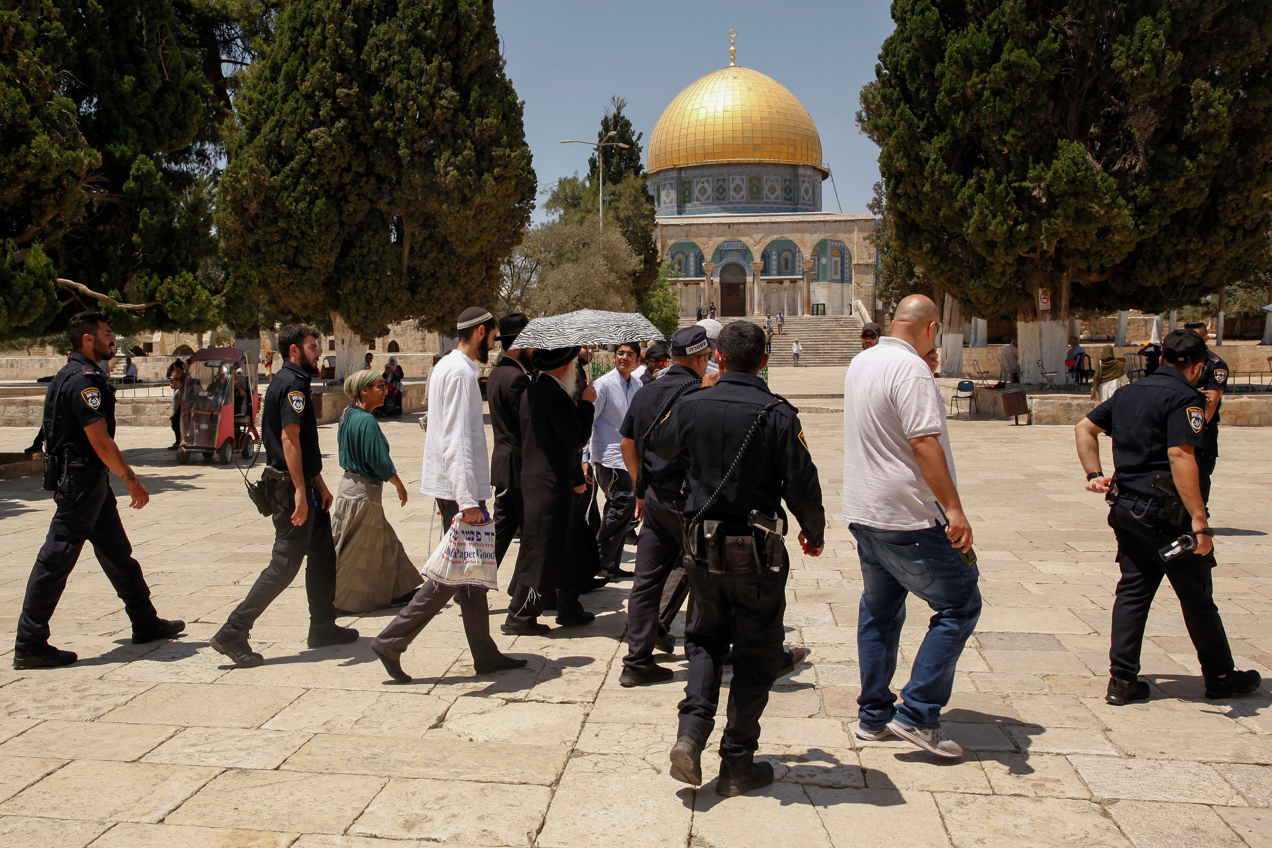 ראשי המכינות הסרוגות במכתב נגד עלייה להר הבית