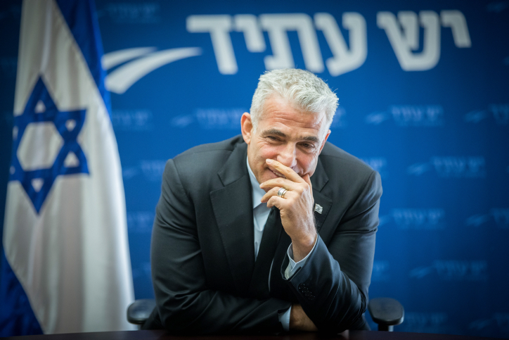 המדד החברתי: לפיד אחרון, אבקסיס מאכזבת,ומי ראשון?