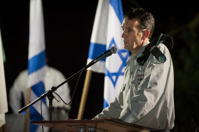 ראש אגף המודיעין, אלוף הרצי הלוי, במהלך טקס העקנת הצל"ש.