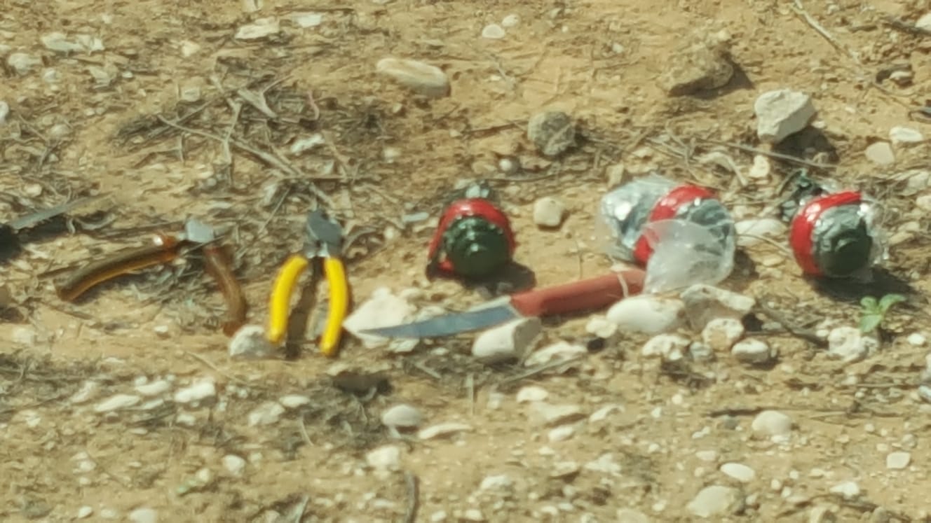 מחבלים מעזה נתפסו בישראל עם סכינים ורימונים