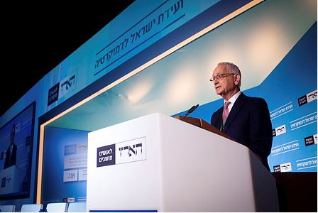 אביה של שלהבת פס מגיב לעמוס שוקן: "מזעזע"
