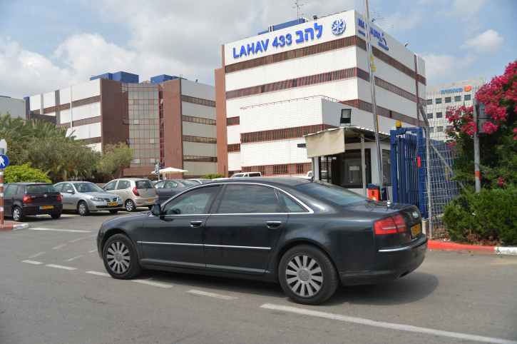 פשיטה עם בוקר: ראש עיר נעצר בחשד לשחיתות