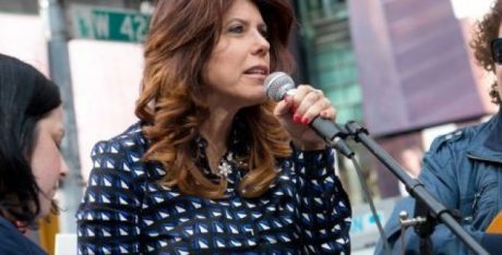 סערה: היועץ של נתניהו חשף הודעות מג'ודי לשרה