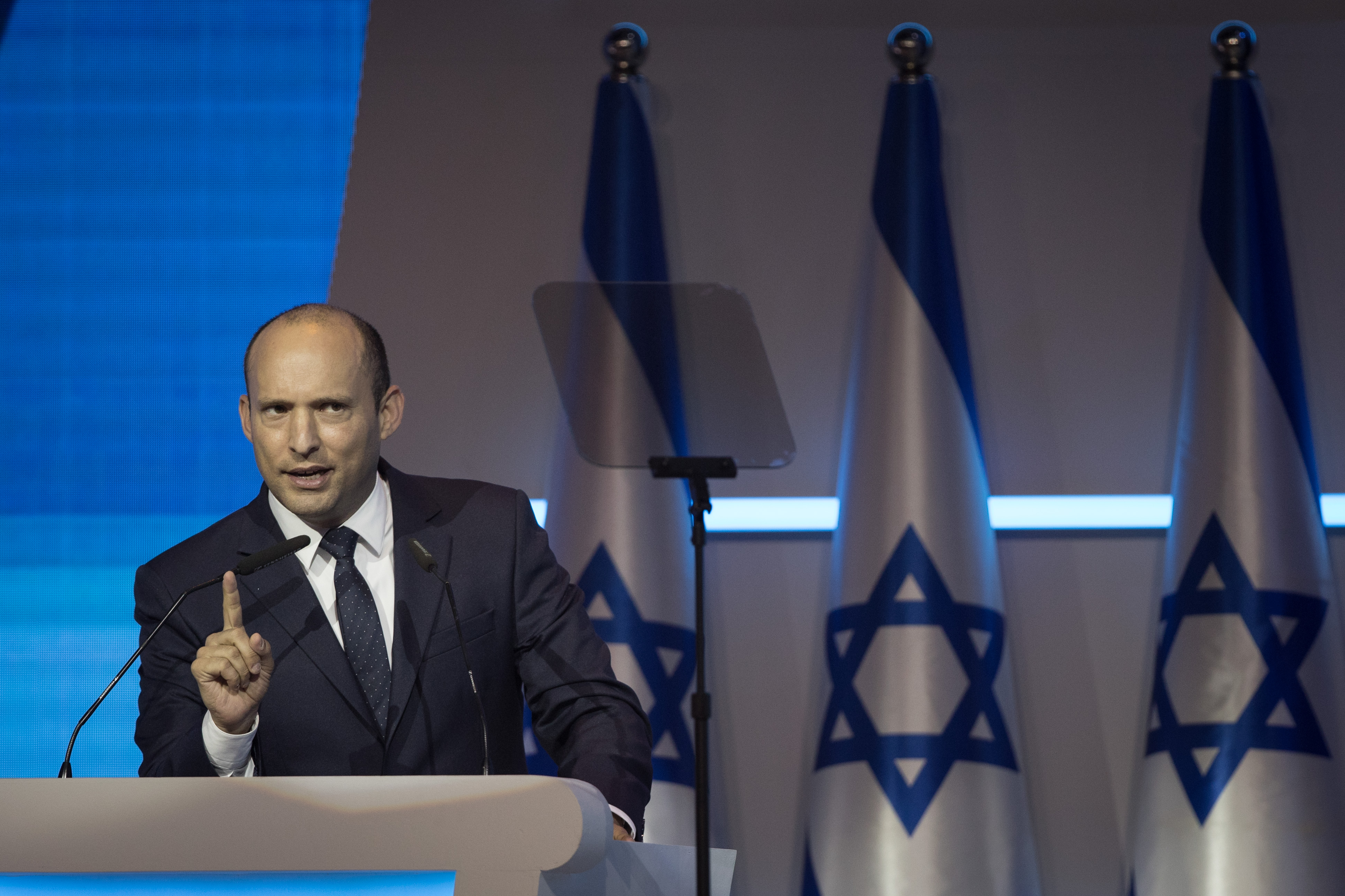 בנט לא שולל: "נלמד לעומק את הצעת טראמפ"