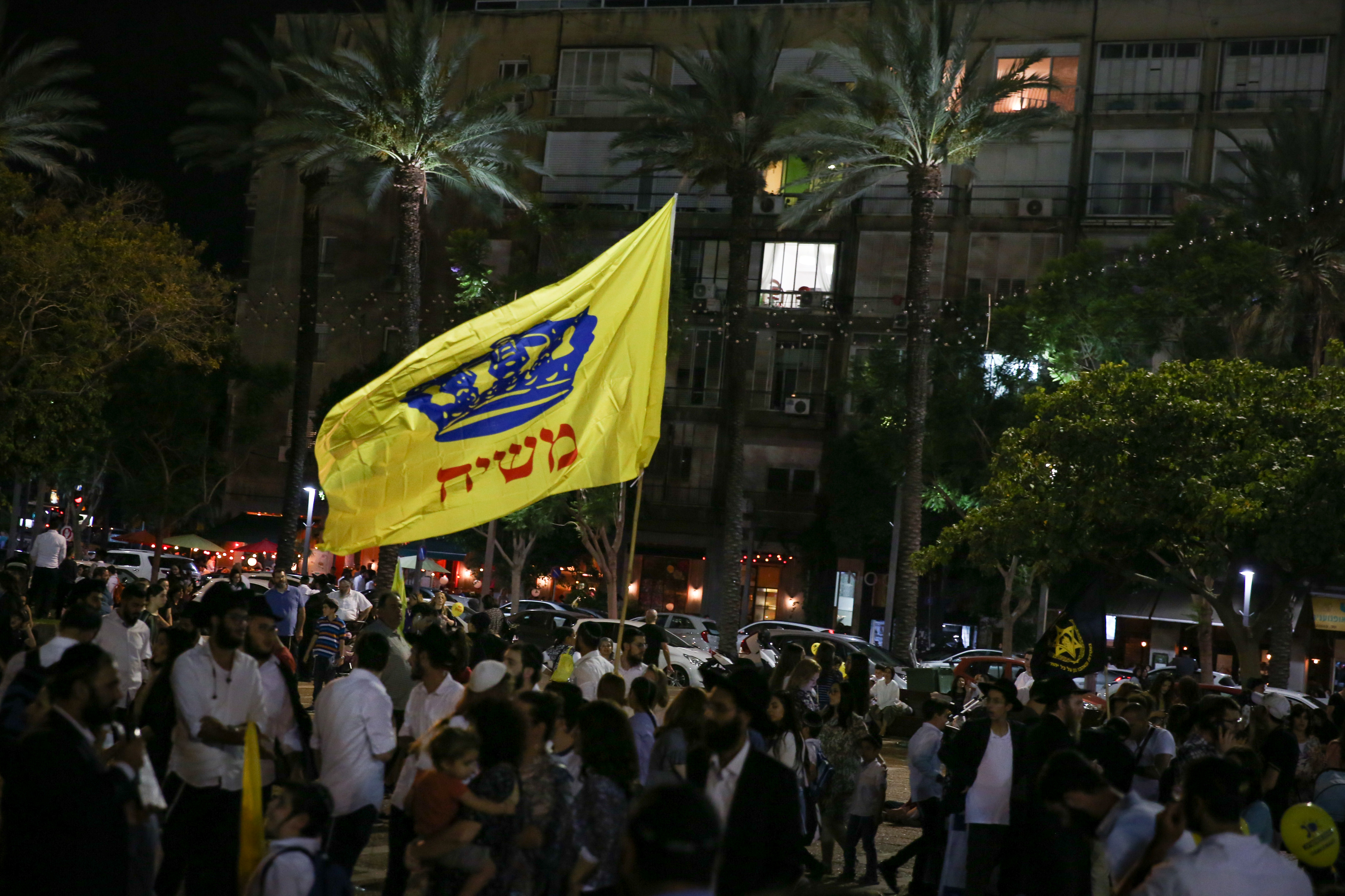 האם הגאולה תבוא ע"י בשר ודם? עיון במשנת חב"ד