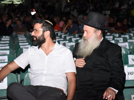 "כשאלוקים נותן רעיונות גדולים ליוצרים צעירים"•צפו
