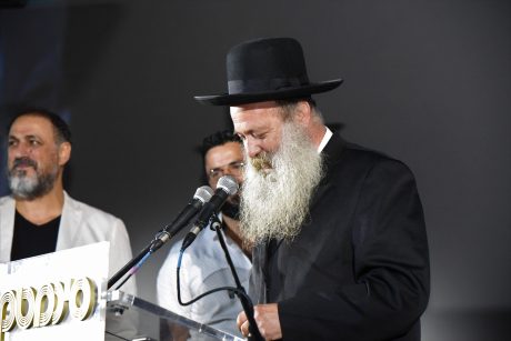 "כשאלוקים נותן רעיונות גדולים ליוצרים צעירים"•צפו