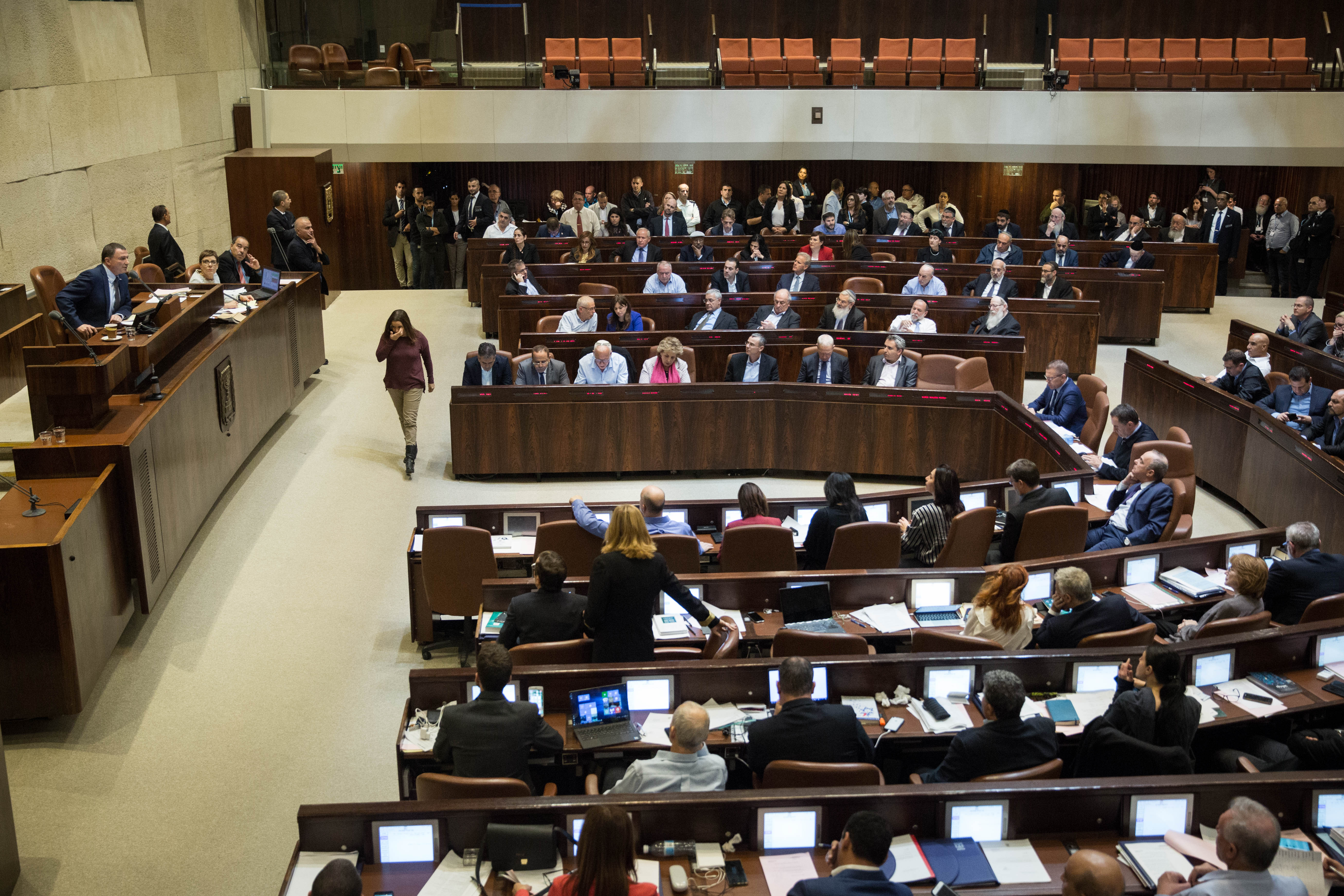 יועצת תקשורת: ח"כ מכהן הטריד אותי מינית