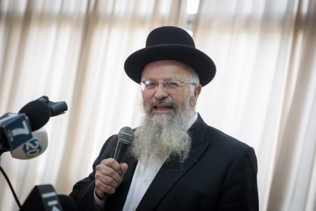 צפו: שיעורו השבועי של הרב שמואל אליהו