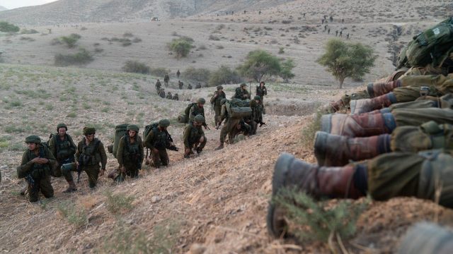 צפו: כוחות צה"ל מתרגלים ללחימה מול חיזבאללה