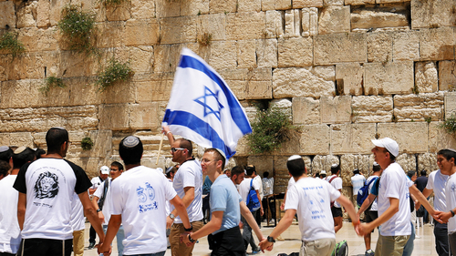 כמה יהודים יש בעולם וכמה מתוכם חיים בישראל?