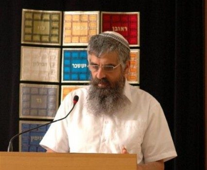 הרב שרלו נפל בטיול בהודו וחולץ על ידי מקומיים