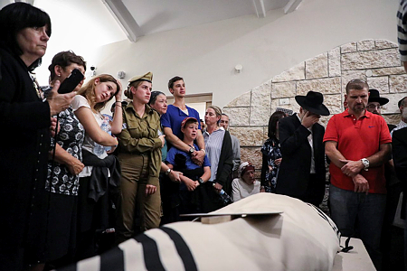 קורע לב • גלריה: הלוויתו של ארי פולד הי"ד