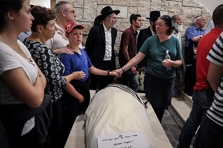 קורע לב • גלריה: הלוויתו של ארי פולד הי"ד