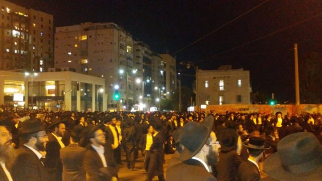 ירושלים, רחוב יפו (צילום גיא עזרא סרוגים)