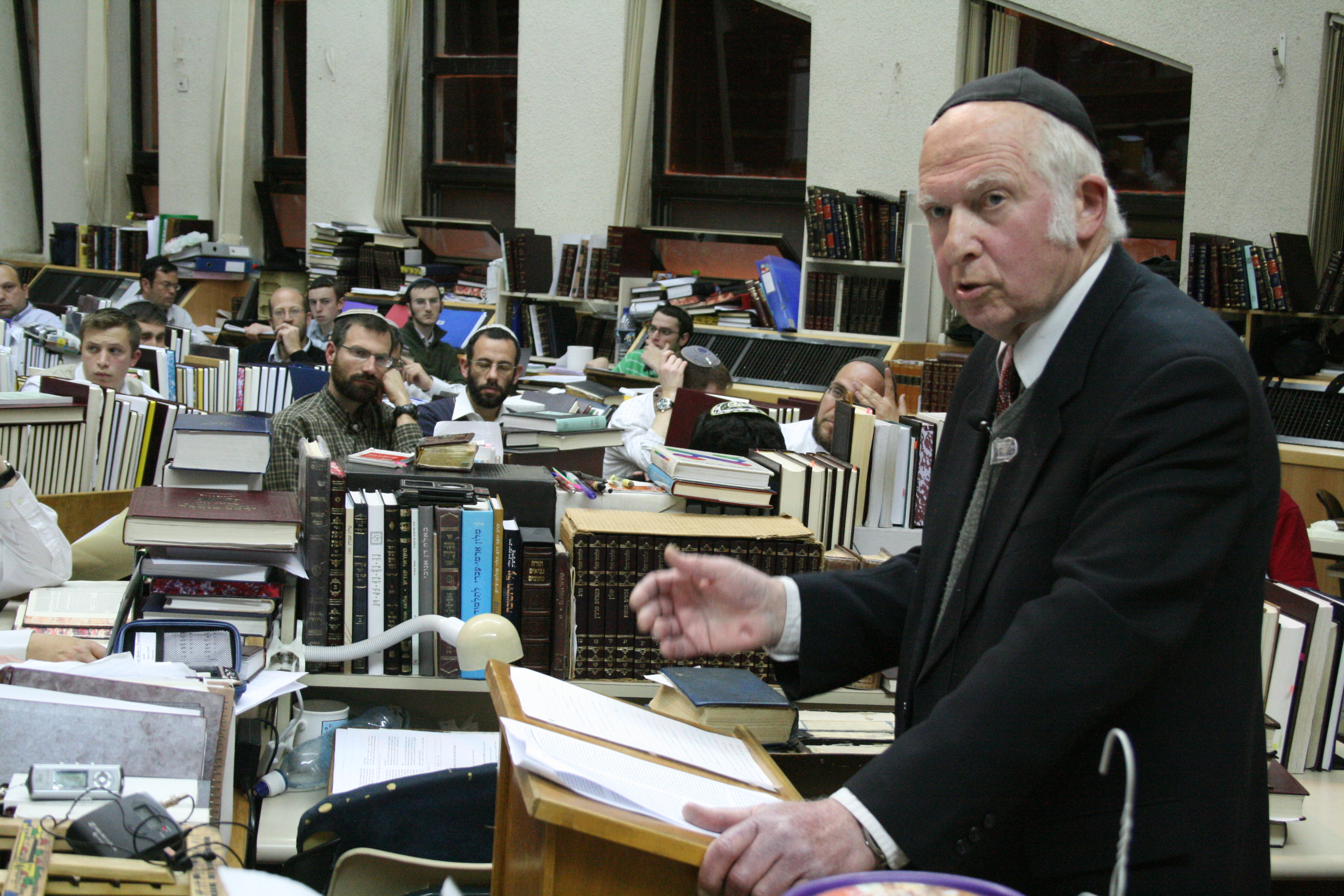 "זה הזמן להתנצל בפני הרב ליכטנשטיין זצ"ל"