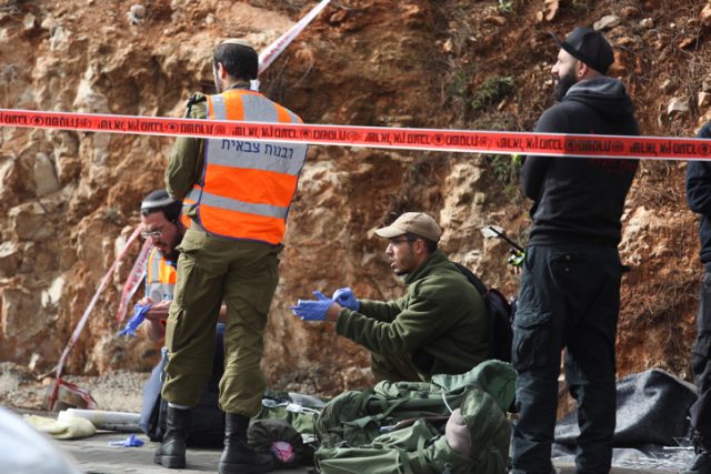 זירת הפיגוע בגבעת אסף.