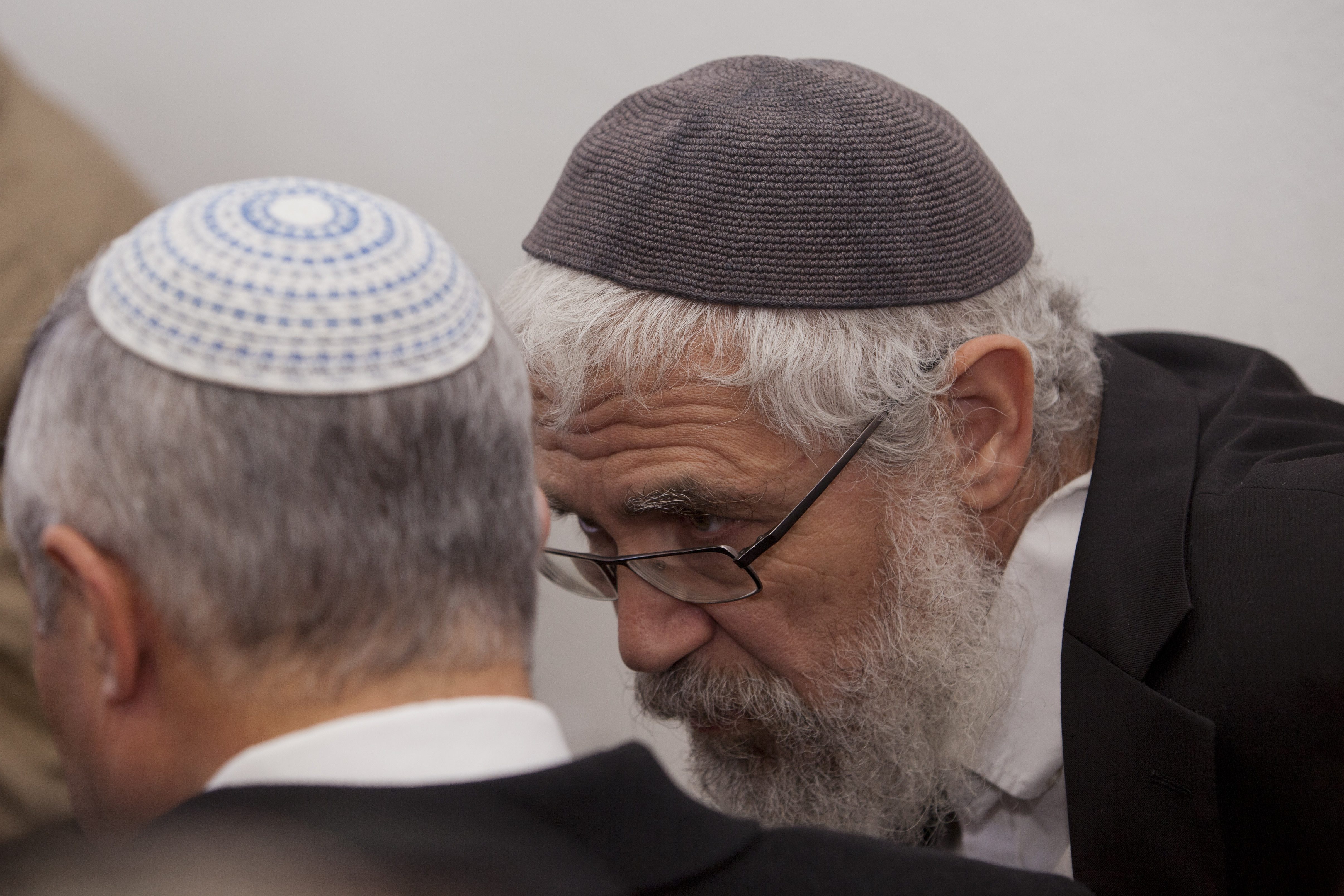 כל המעורבים בפרשה עשו לרב אלון "שיימינג"- דעה