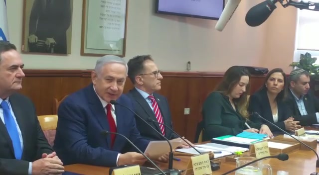 WhatsApp Video 2018-12-23 at 12.22.12