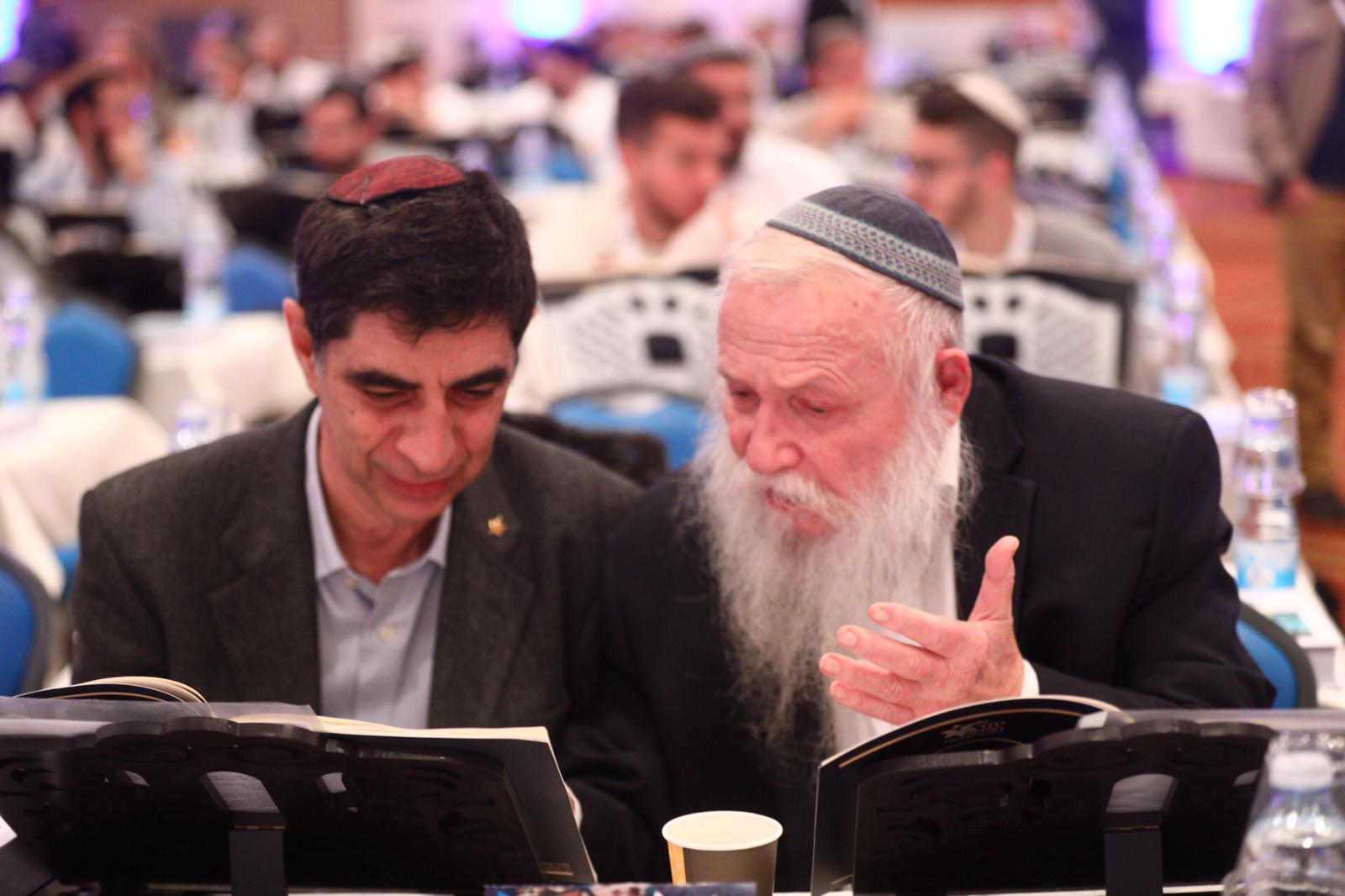 יחד בקדושה: ישיבות ההסדר מסיימים את הש"ס ביום אחד