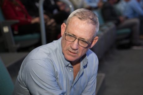צפו: גנץ חושף את עמדתו על ההתיישבות ביו"ש