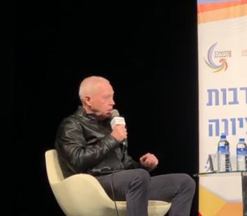 גלנט: "אלפי קצינים יודעים למה בני גנץ שותק"