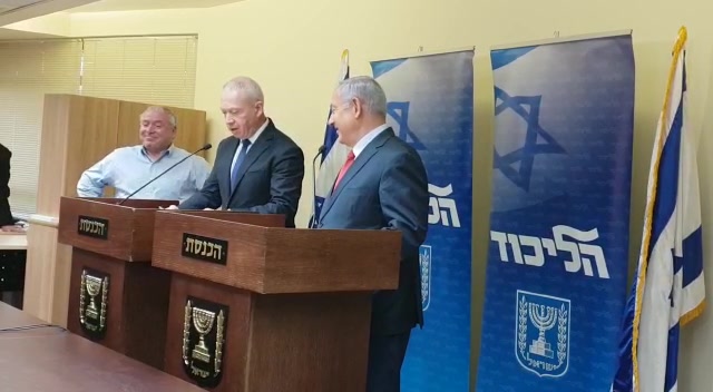 א2