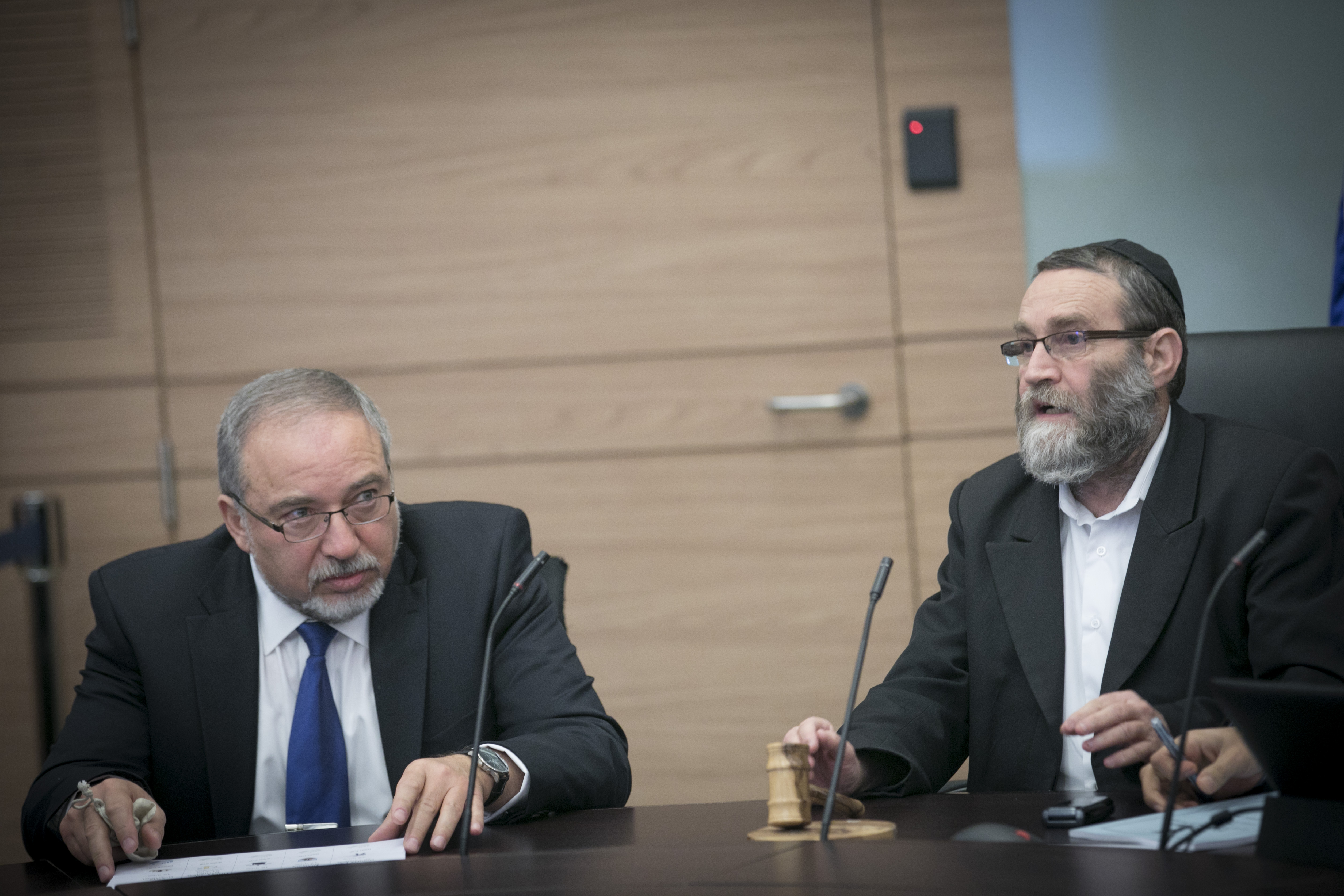 ליברמן דוחה את פתרון חוק הגיוס: "לא נוותר"