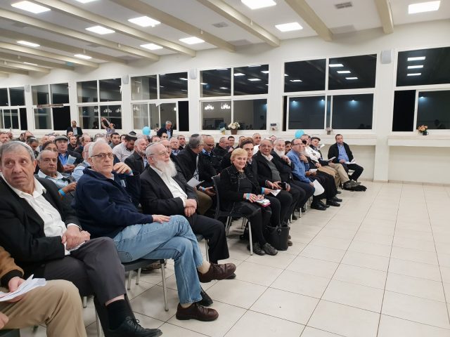 תיעוד מתוך מרכז הבית היהודי: בדרך לועדה מסדרת