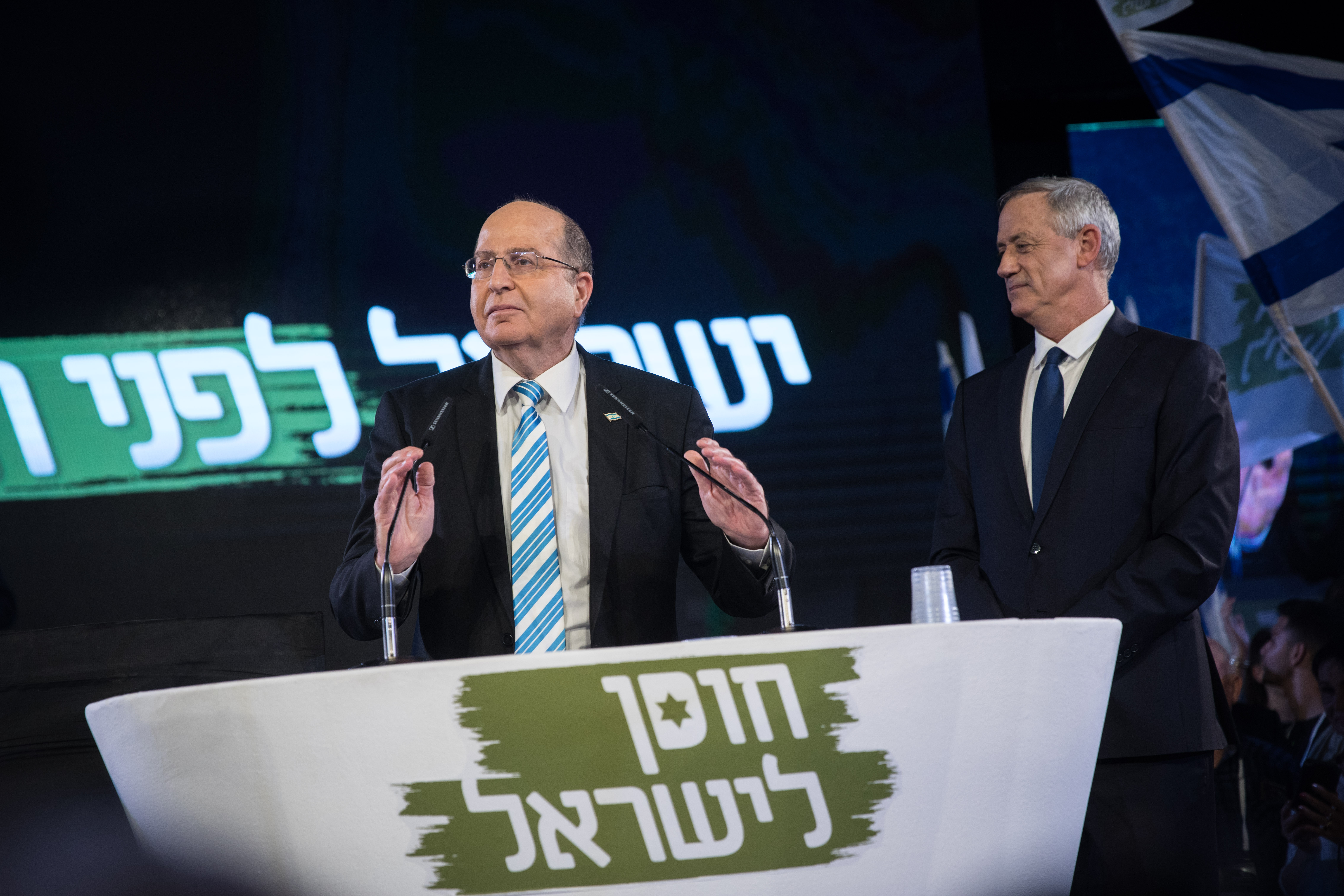 נחשפים פרטי ההסכם בין גנץ ויעלון