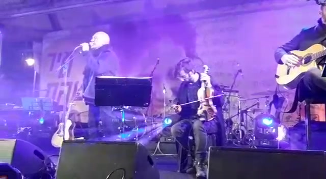 WhatsApp Video 2019-02-19 at 22.49.02