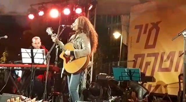 WhatsApp Video 2019-02-19 at 22.49.02 (1)