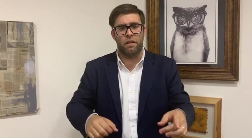 צפו: אורן חזן נגד גדי וילצ'רסקי:"מה עישנת?"