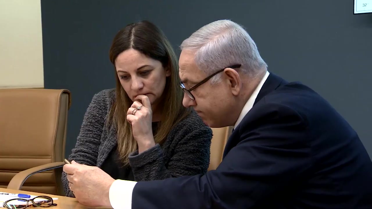 רהמ נתניהו בחדר המצב של משרד החוץ בעקבות התרסקות המטוס באתיופיה