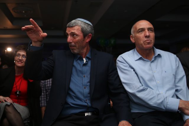 גלרית סרוגים • השקת קמפיין של איחוד מפלגות הימין