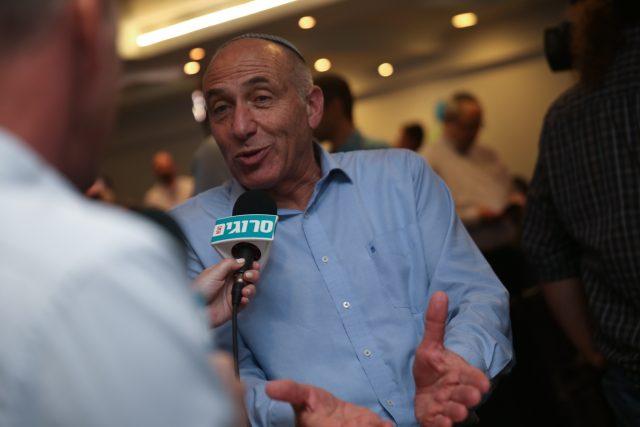 גלרית סרוגים • השקת קמפיין של איחוד מפלגות הימין