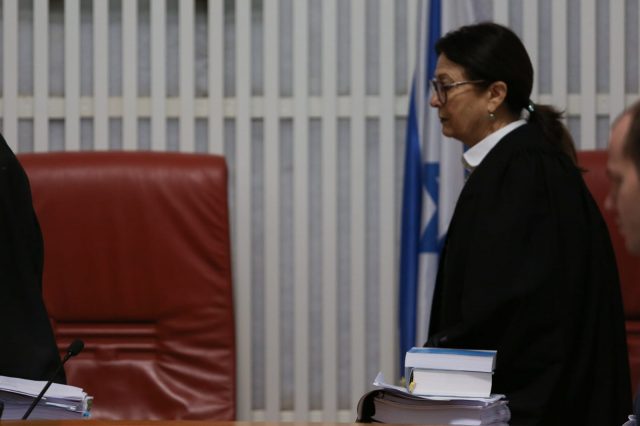 "התערבות בג"ץ בהחלטת הכנסת היא נשק אטומי"