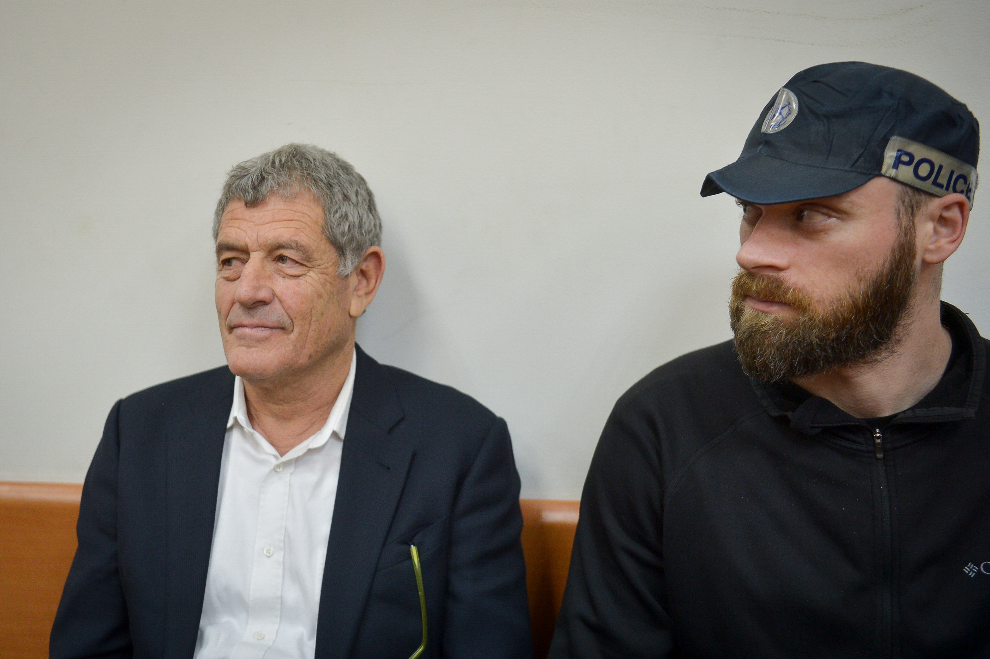 הפרקליטות שוקלת לבטל את הסכם עד המדינה לגנור