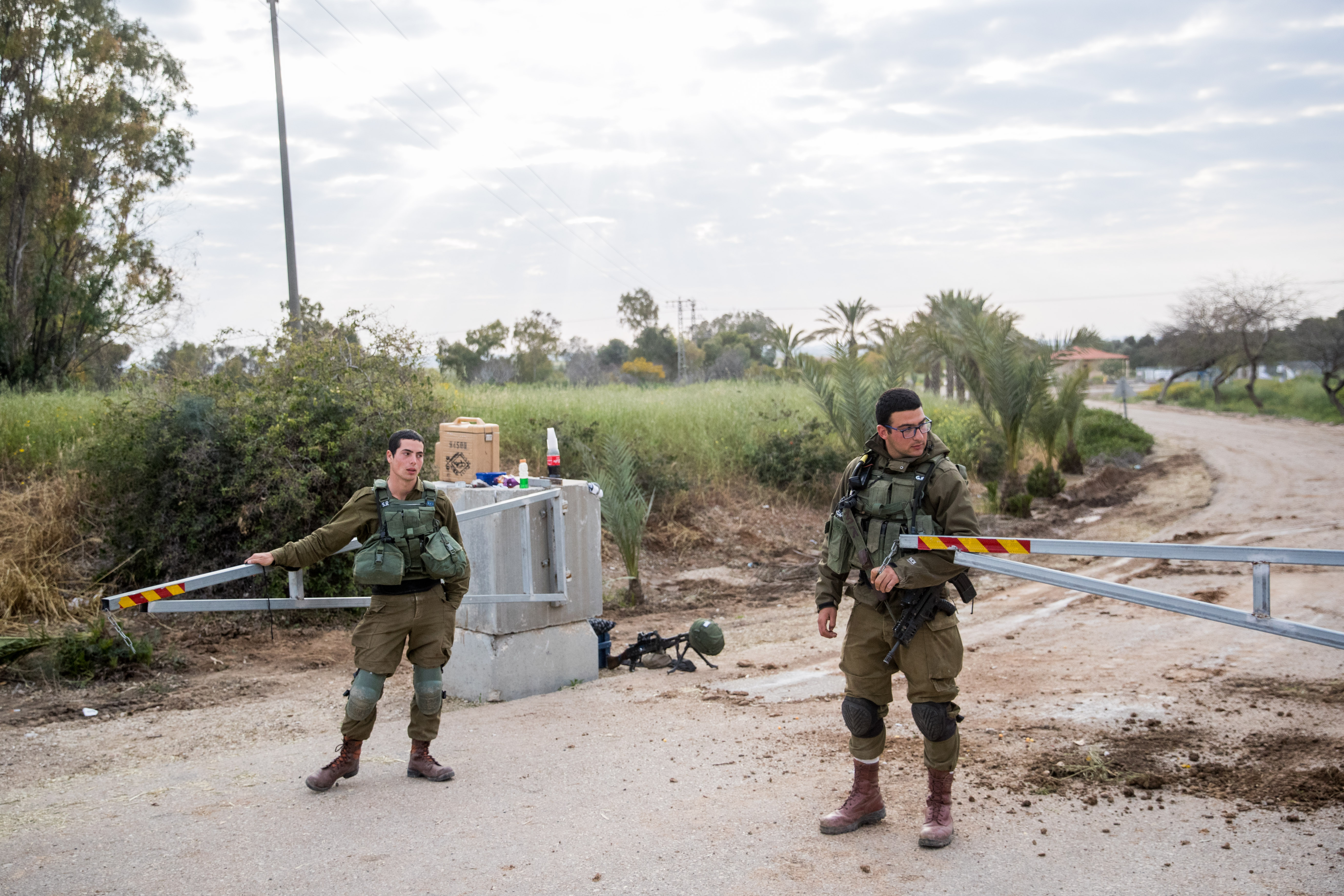 שקט מדומה: מחבלים חדרו לישראל והציתו עמדת צה"ל