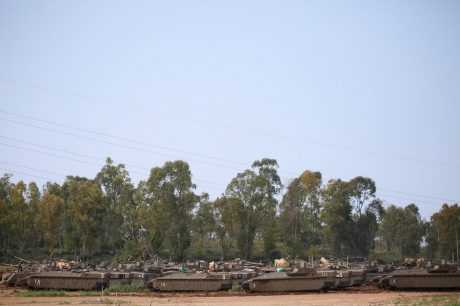 גלריה: הדרום חוזר לשגרה, צה"ל נערך לתקיפה