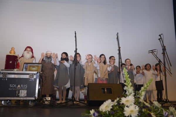 הצדעה למנהיגי החינוך ומורי המאה בחמ"ד