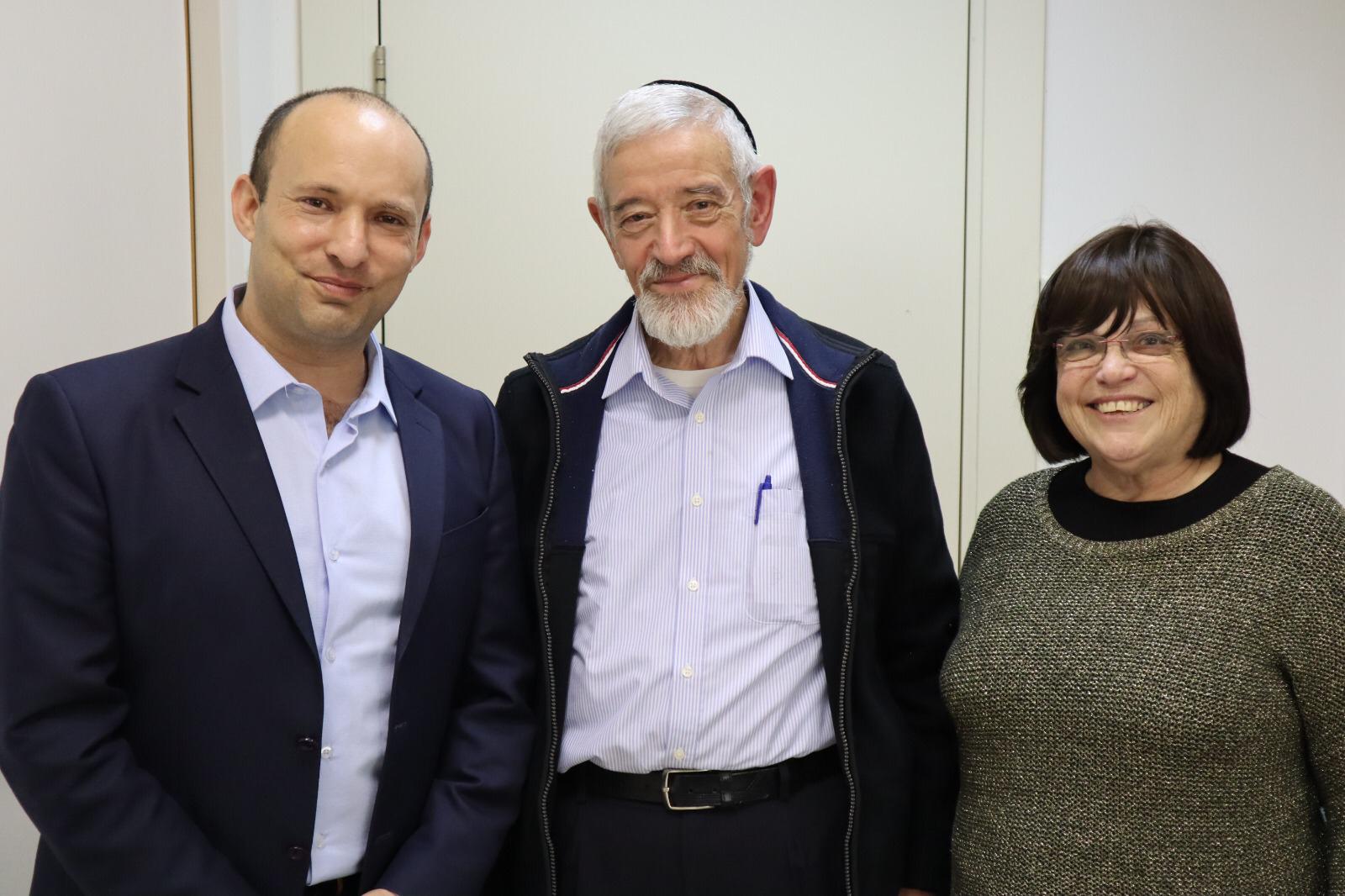 פרס ישראל למפעל חיים: למייסדי 'זכרון מנחם'