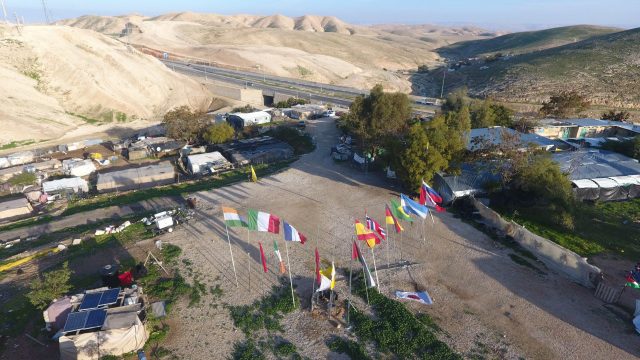 שבוע לבחירות:תנועת רגבים עתרה לבג"צ נגד נתניהו