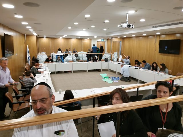 ועדת הבחירות עורכת מדגם לבחינת "טוהר הבחירות"