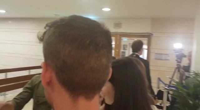 WhatsApp Video 2019-04-30 at 15.32.57